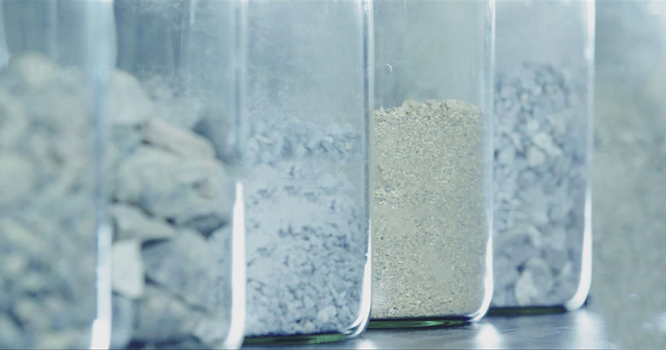 Wet mixed mortar admixture